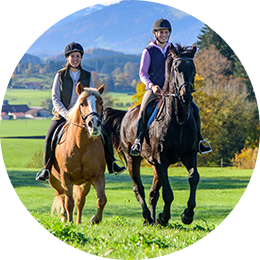 Escursioni a cavallo nelle valli silenziose